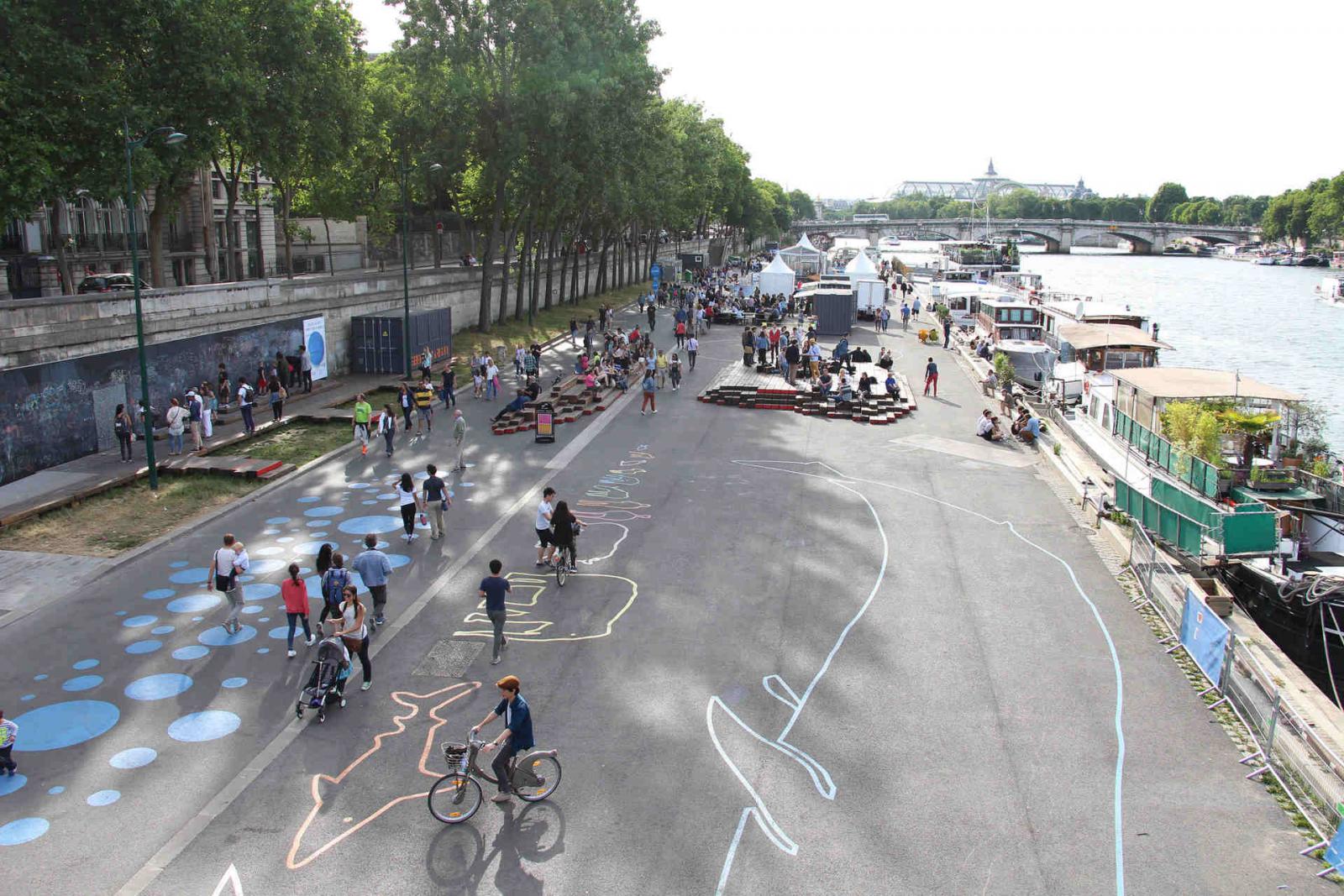 The banks of the Seine open to pedestrians in Paris